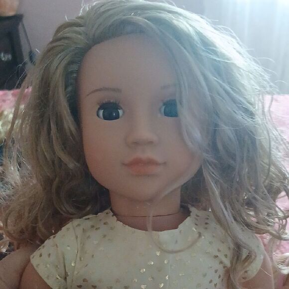 Delightful Doll Set with Red and Pink Outfits - Picture 4 of 6